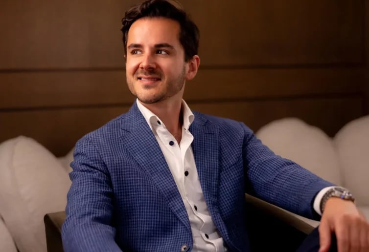 Dr. William Harris, double board-certified Beverly Hills facial plastic surgeon