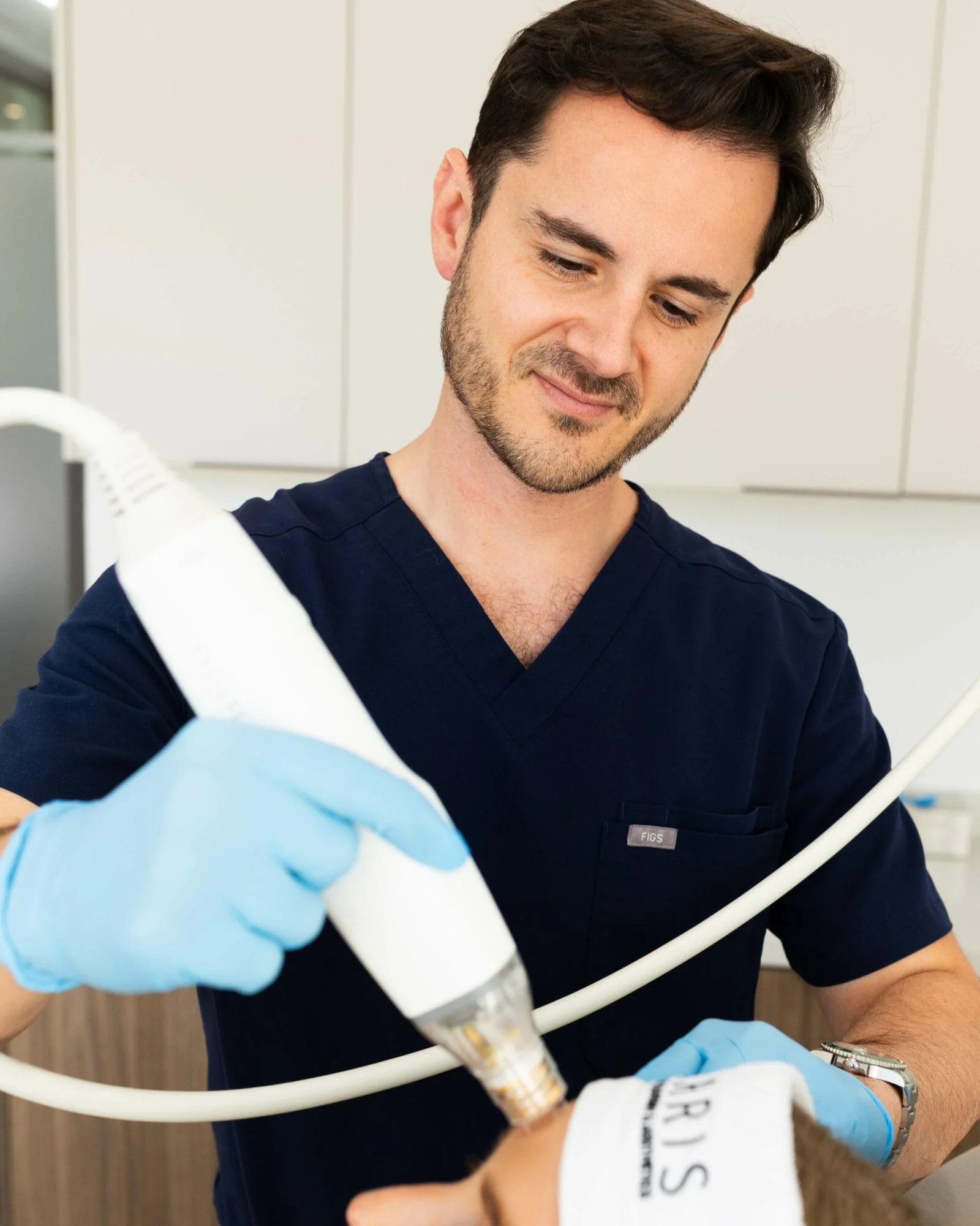 Dr. William Harris, facial plastic surgeon, Los Angeles